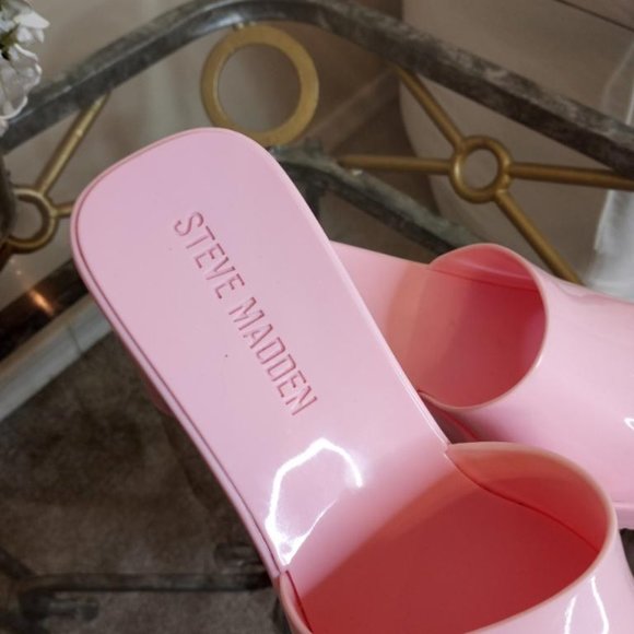 Steve Madden "Harlin" Slide - Picture 2 of 4